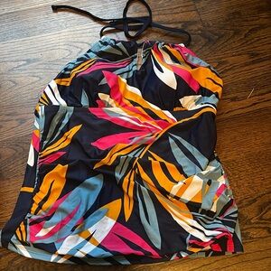 Women swim tankini with removable pads